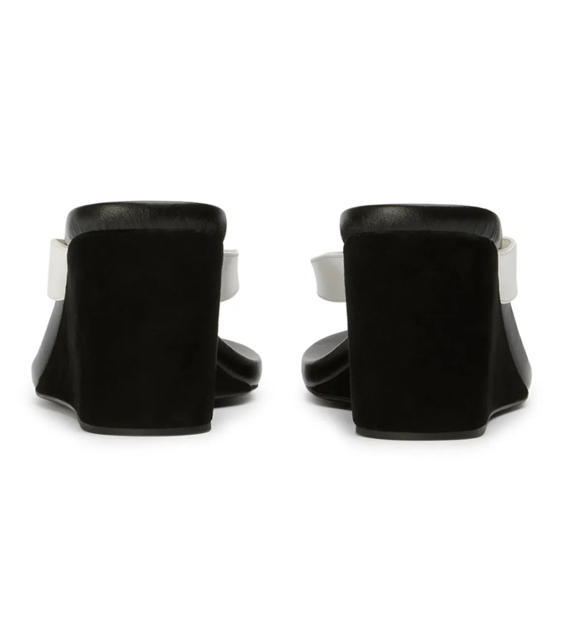 Avanti Milk Capretto/Black Suede
