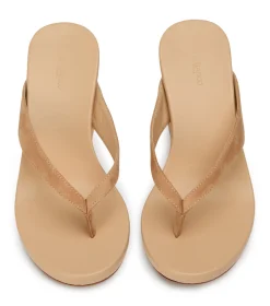 Avanti Wheat Suede