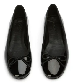 Comma Black Patent