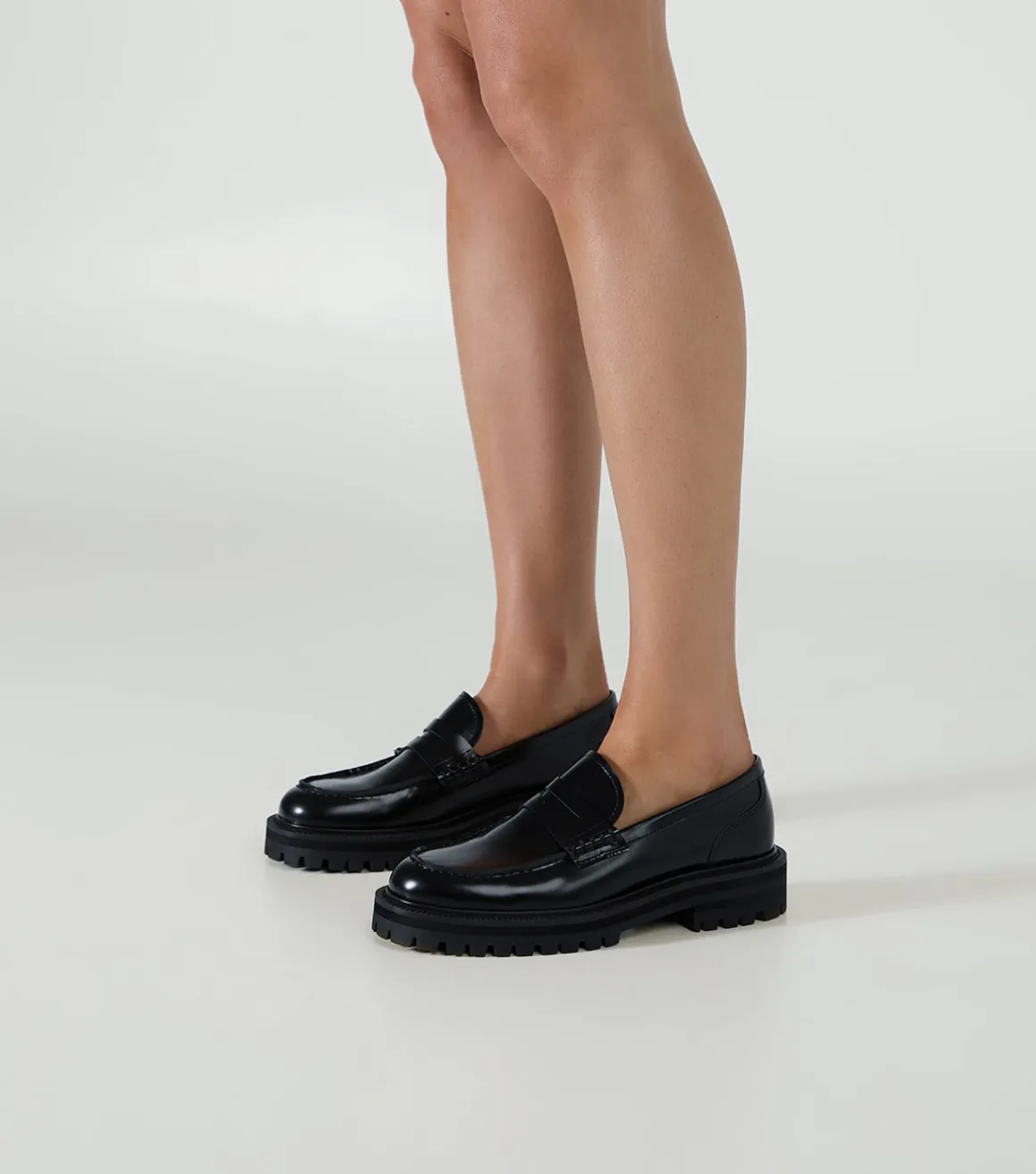 London Black Hi Shine