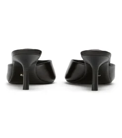 Robbie Black Vintage