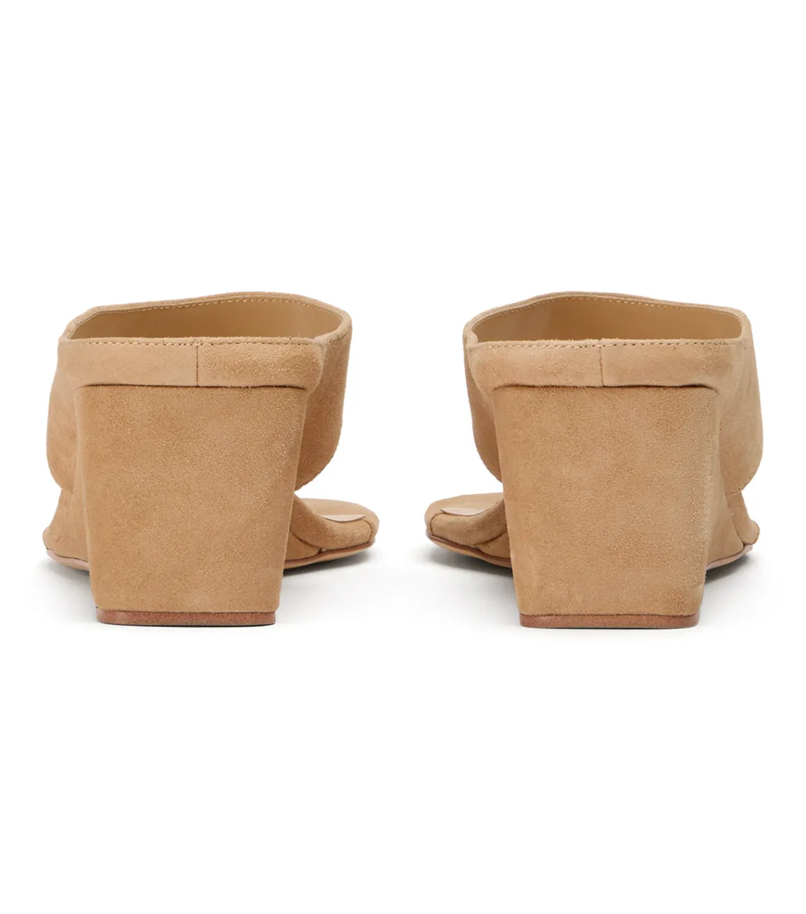 Swift Wheat Suede